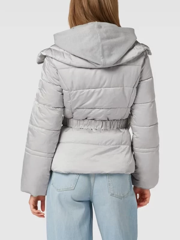 Guess Steppjacke In Glanz-Optik Modell ‘GLITZY PUFFA’ – Stein 6