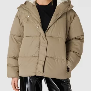 REVIEW Steppjacke Mit Kapuze – Lindgrün 13