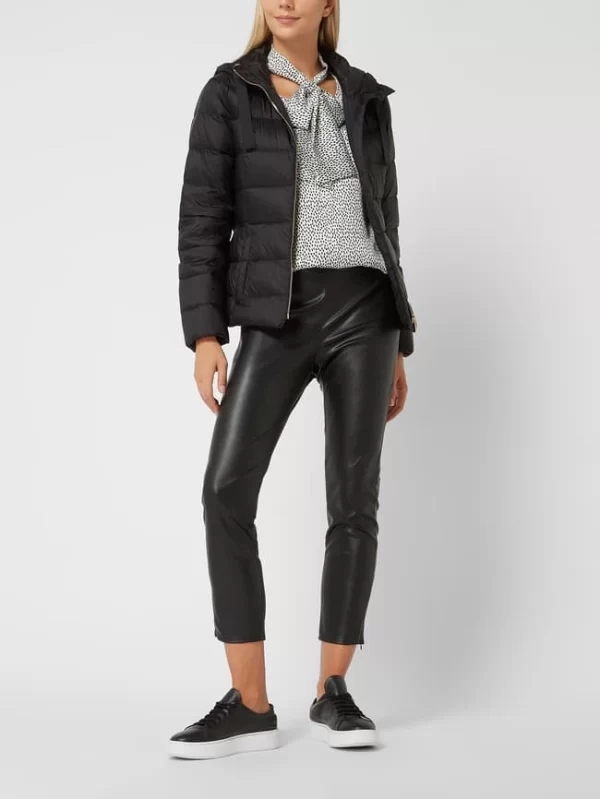 Pennyblack Daunenjacke Mit Kapuze Modell ‘Gino’ – Schwarz 1