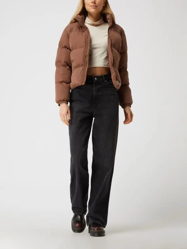 URBAN CLASSICS Cropped Steppjacke Mit Stehkragen – Camel 1