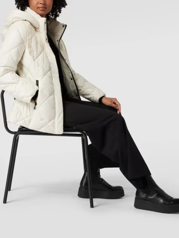 Gerry Weber Edition Steppjacke Mit Reißverschlusstaschen – Offwhite 1