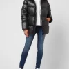 Colmar Originals Daunenjacke Mit überschnittenen Schultern – Schwarz 19