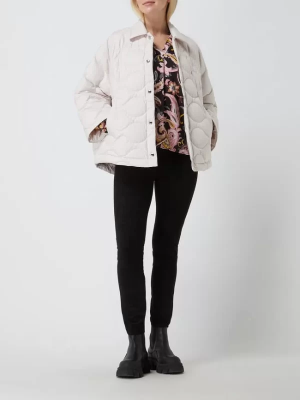 Windsor Daunenjacke Mit Raglanärmeln – Ecru 1