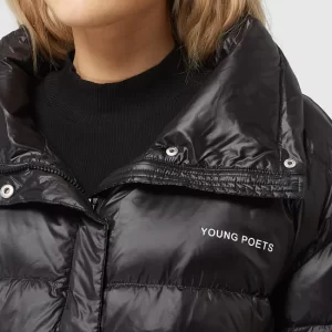 YOUNG POETS SOCIETY Daunenjacke Mit überschnittenen Schultern Modell ‘Mayla’ – Schwarz 11