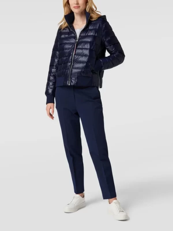 Tommy Hilfiger Steppjacke Mit Label-Stitching – Marineblau 1