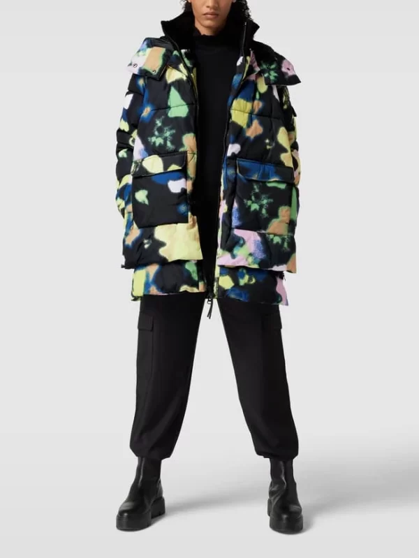 S.Oliver RED LABEL Steppjacke Mit Allover-Muster – Schwarz 1
