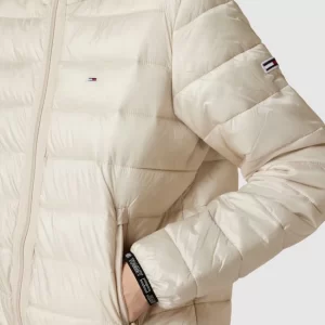 Tommy Jeans Steppjacke Mit Logo-Details – Sand 11