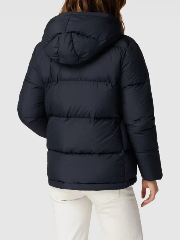 Peak Performance Daunenjacke Mit Kapuze Modell ‘Stella’ – Schwarz 6