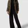 BOGNER Daunenjacke Mit Kapuze Modell ‘FANJA’ – Olivgrün 17