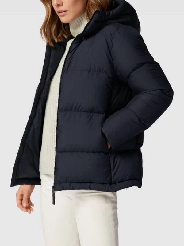 Peak Performance Daunenjacke Mit Kapuze Modell ‘Stella’ – Schwarz 5