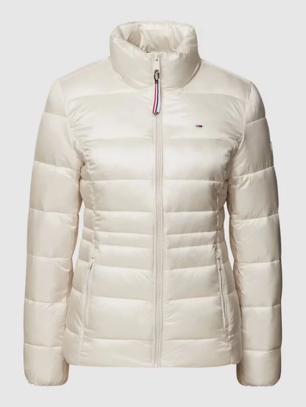 Tommy Jeans Steppjacke Mit Label-Details – Offwhite 3
