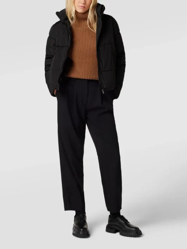 Vila Steppjacke Mit Stehkragen – Schwarz 1