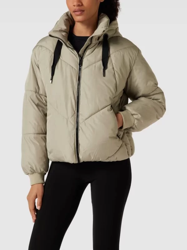 Vero Moda Outdoor Cropped Steppjacke Mit Reißverschlusstaschen – Stein 5