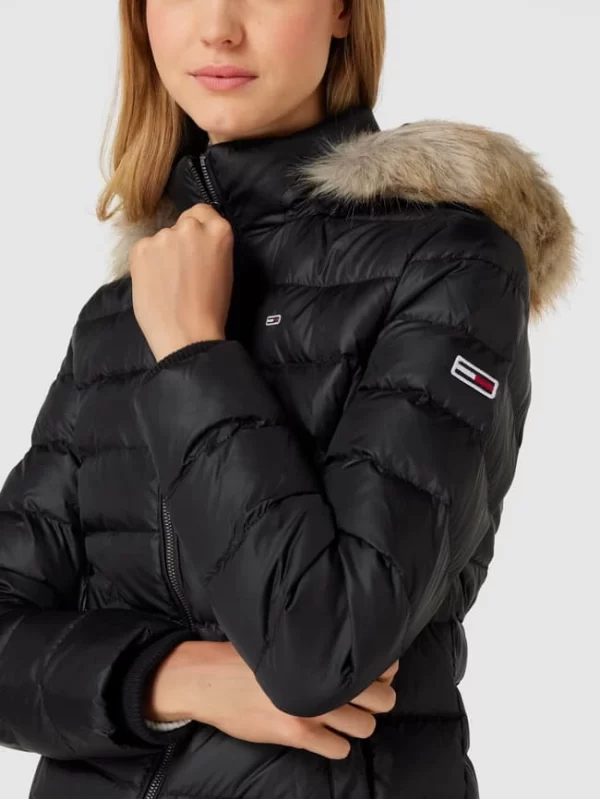 Tommy Jeans Steppjacke Mit Brand-Stitching Modell ‘BASIC HOODED DOWN JACKET’ – Schwarz 4
